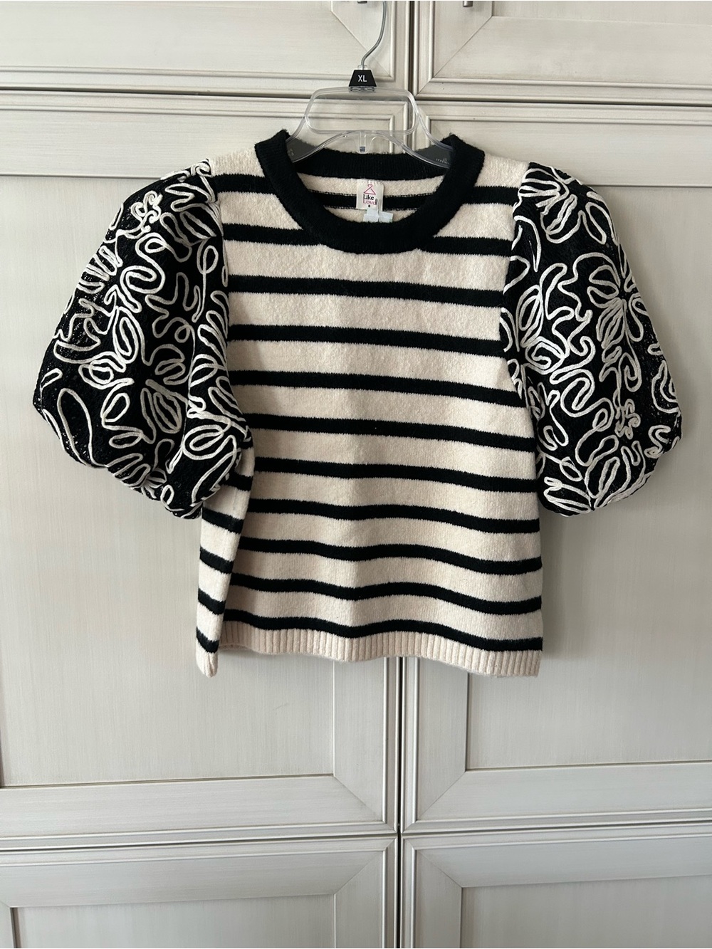 Like Love Striped Puff Sleeve Knit Cropped Sweater - Black & White